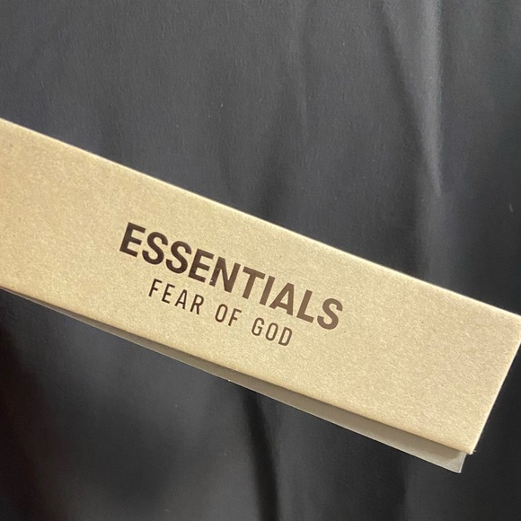 Essentials Fear of God zip up oversized jacket lightweight Medium NWT - Picture 14 of 15